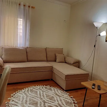 Apartment Friendly Country